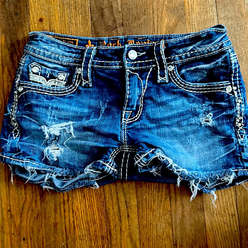 EUC Rock Revival Size 27 Shorts